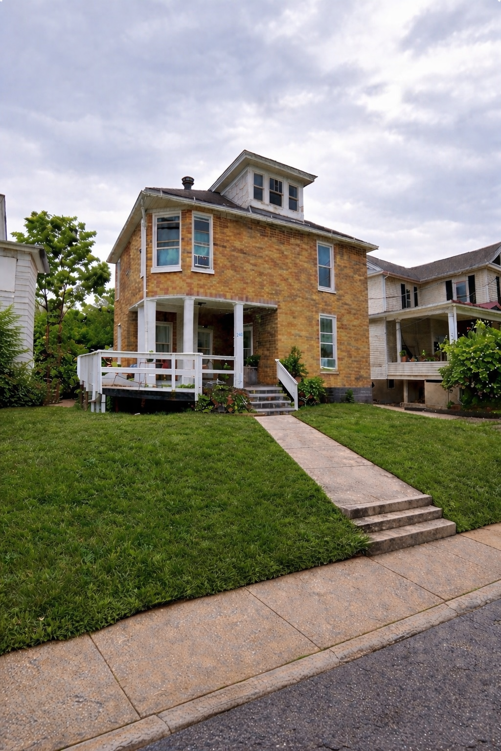Property main image